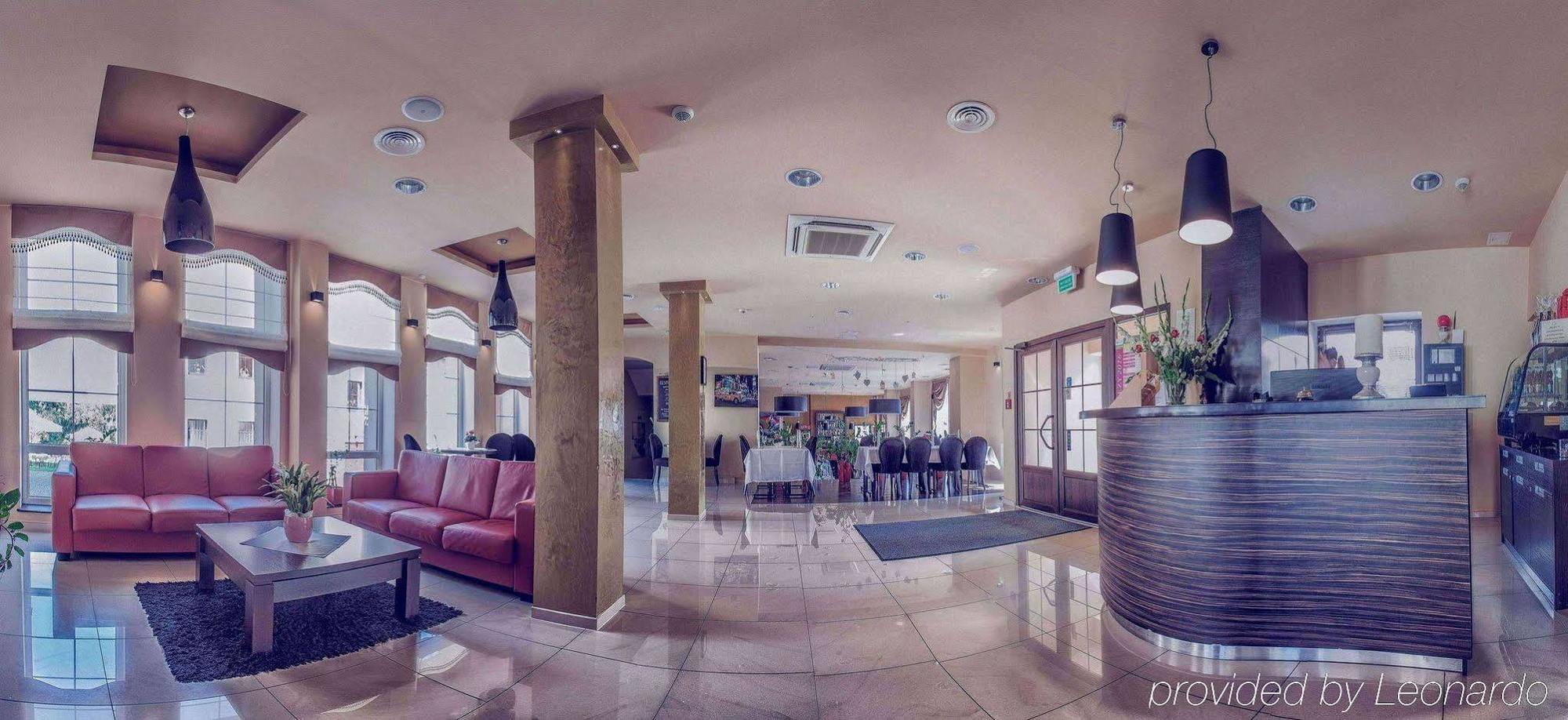 Hotel Niemcza Wino & Spa Exterior photo